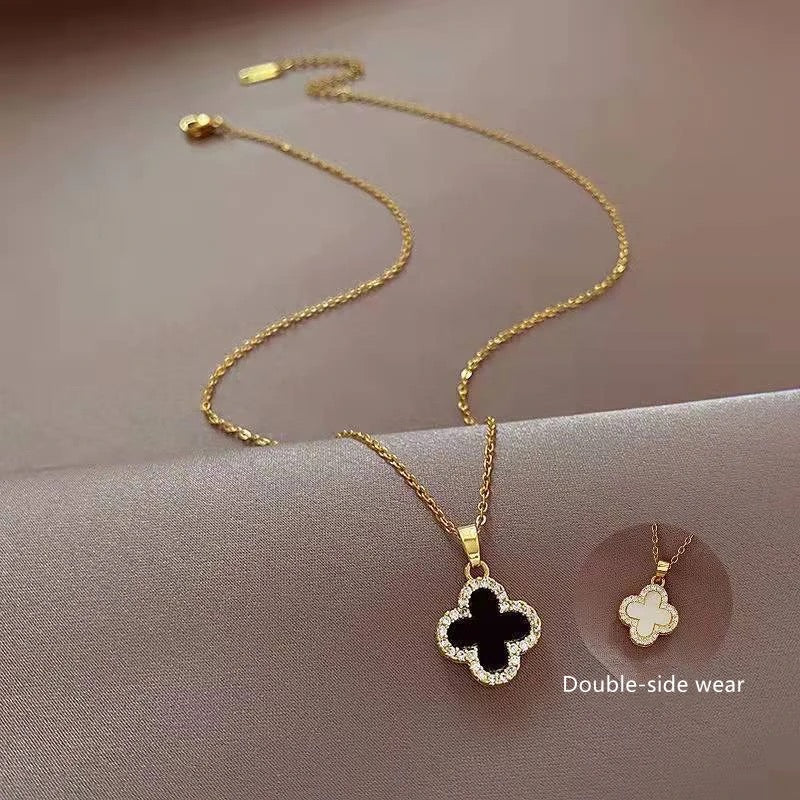 Double sided clover necklace