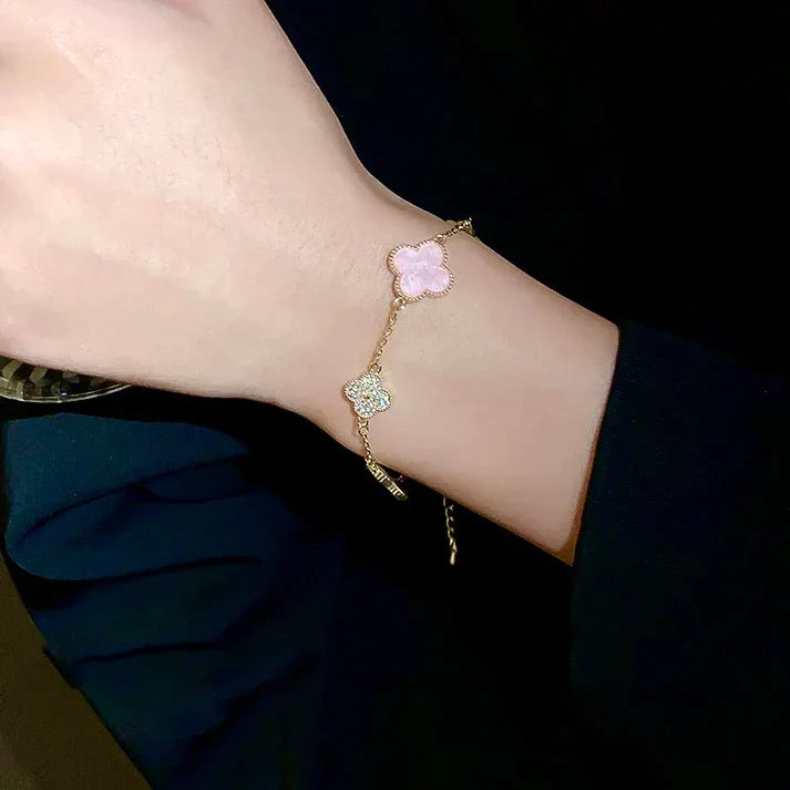 Lamie Clover Zircon Bracelet